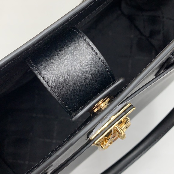 Michael Kors Hamilton Meidum Satchel Shoulder Crossbody - Picture 10 of 16